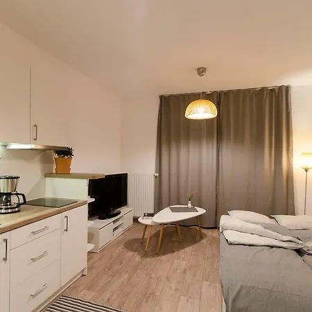 White Swan Apartman *